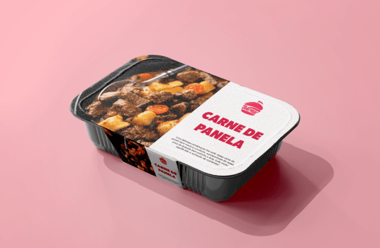 Marmita Low Carb Carne de Panela ao Molho de Vinho Marmita Low Carb Carne de Panela ao Molho de Vinho